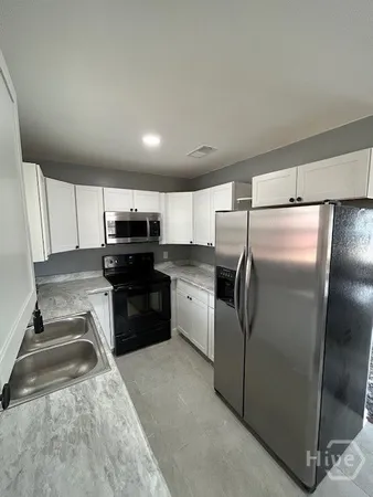 $169,000 | 133 South Anderson Drive, Swainsboro, GA 30401
