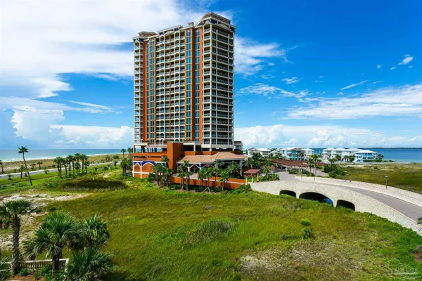 $770,000 | 5 Portofino Drive, Unit 805, Pensacola Beach, FL 32561