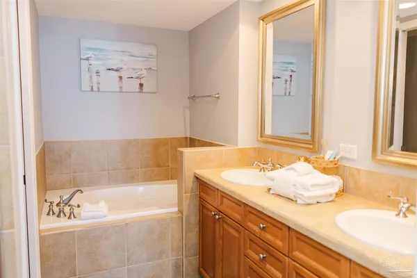 $770,000 | 5 Portofino Drive, Unit 805, Pensacola Beach, FL 32561