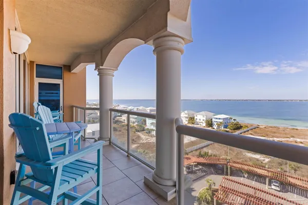 $770,000 | 5 Portofino Drive, Unit 805, Pensacola Beach, FL 32561