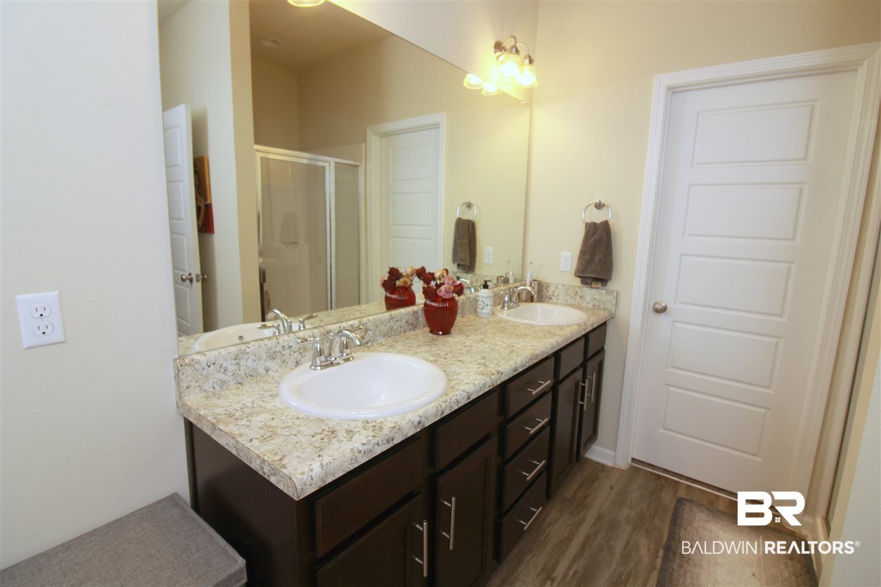 9150 Pembrook Loop Fairhope, AL 36532 - Photo 21 of 34