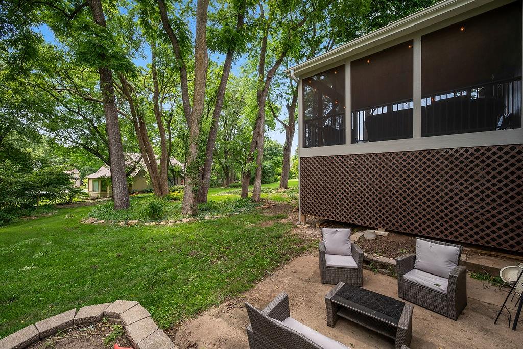12304 Nieman Road Overland Park, KS 66213 - Photo 26 of 30