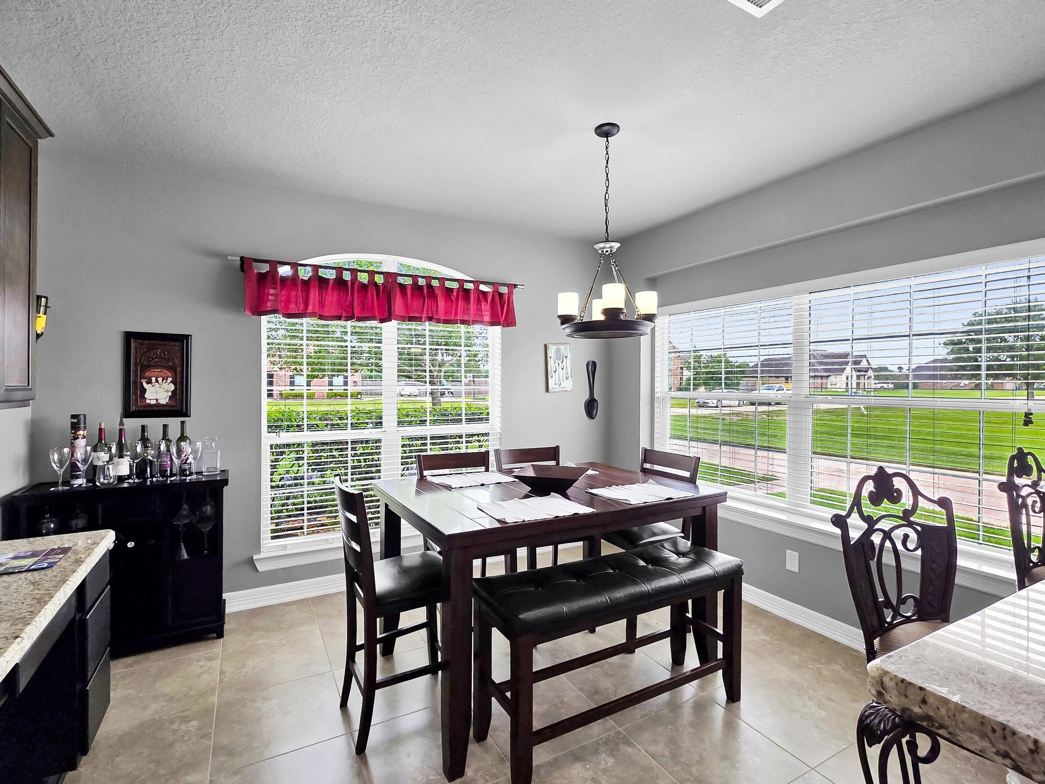 14865 Lisa Lane Beaumont, TX 77713 - Photo 15 of 25 Breakfast room off kitchen