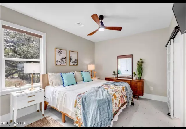 $519,900 | 218 Thomas Street, Bay St. Louis, MS 39520