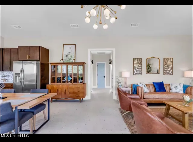 $519,900 | 218 Thomas Street, Bay St. Louis, MS 39520