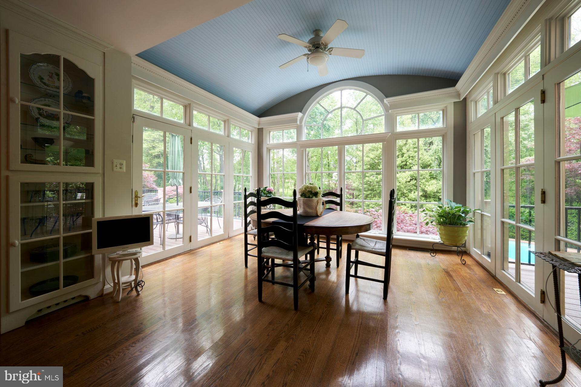 11316 Lapham Drive Oakton, VA 22124 - Photo 44 of 87 Sunroom