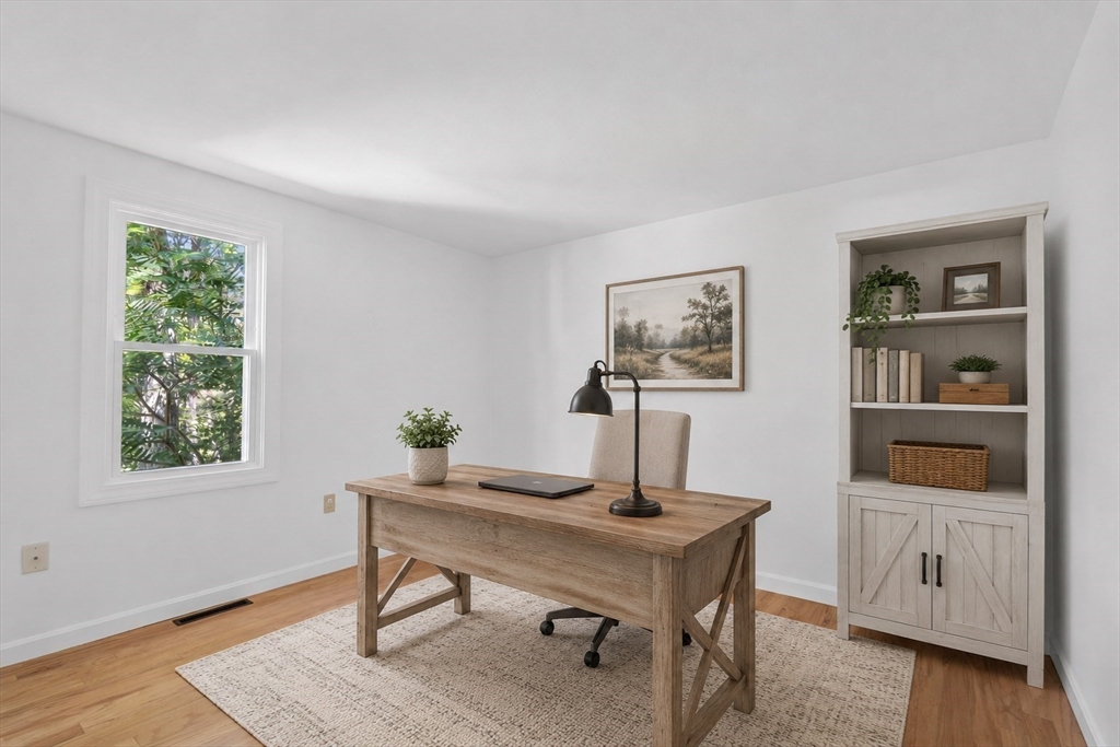 15 Pine Grove Road Westford, MA 01886 - Photo 14 of 41