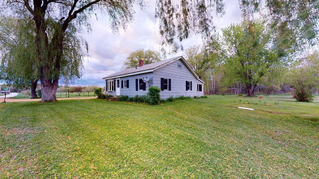 44 Potter Road Hudson, ME 04449 - Photo 2 of 33 Home-For-Sale-44-Potter-Road-Hudson-ME-0