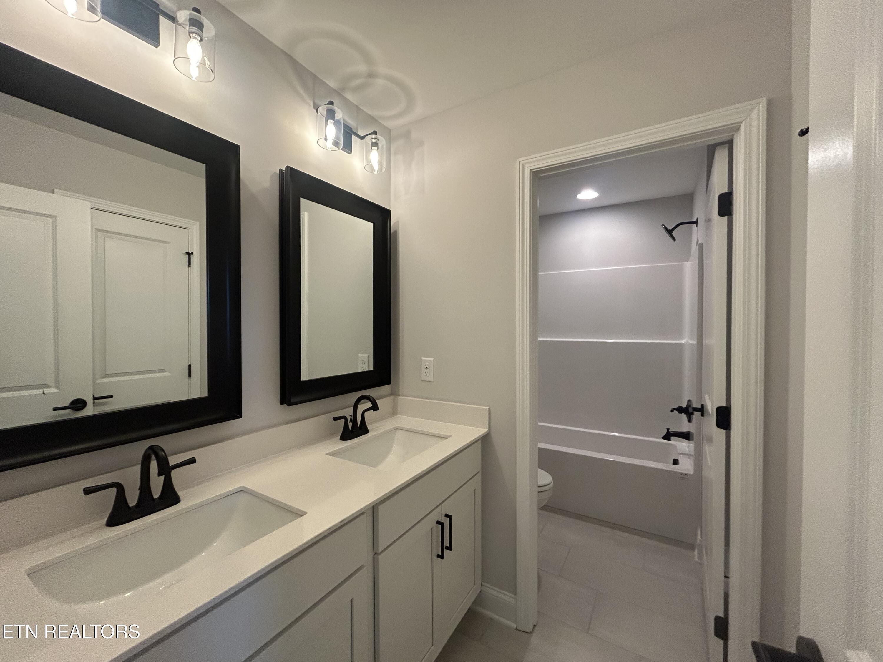 516 Ivey Farms Road Farragut, TN 37934 - Photo 16 of 30 IMG_1681