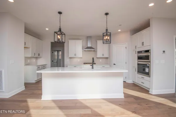 $709,911 | 516 Ivey Farms Road, Farragut, TN 37934