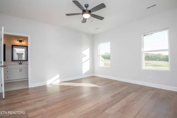 $709,911 | 516 Ivey Farms Road, Farragut, TN 37934