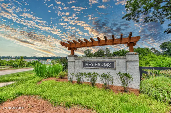 $709,911 | 516 Ivey Farms Road, Farragut, TN 37934