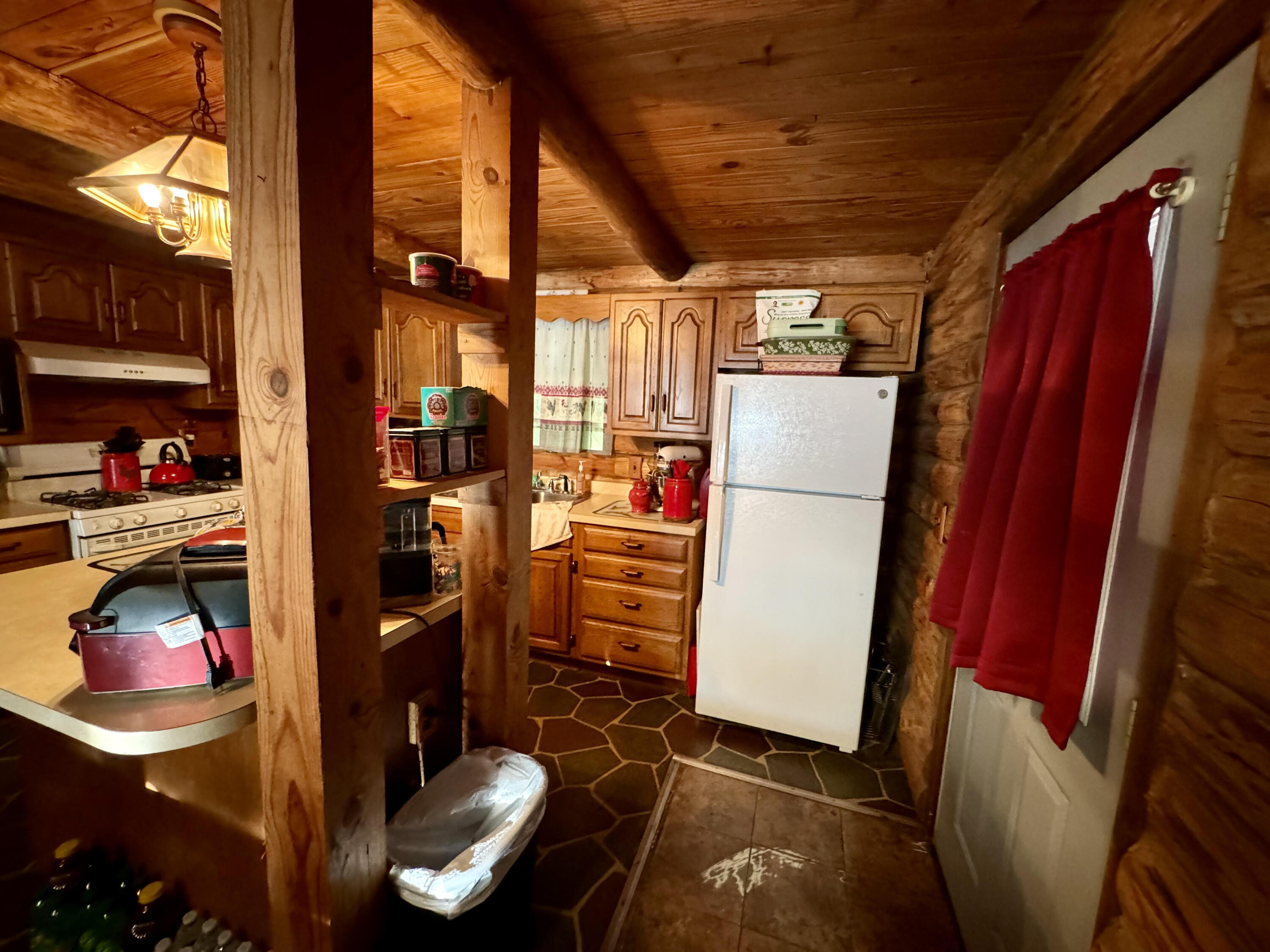 2187 South County Line Road Westville, IN 46391 - Photo 6 of 31 3000x2250