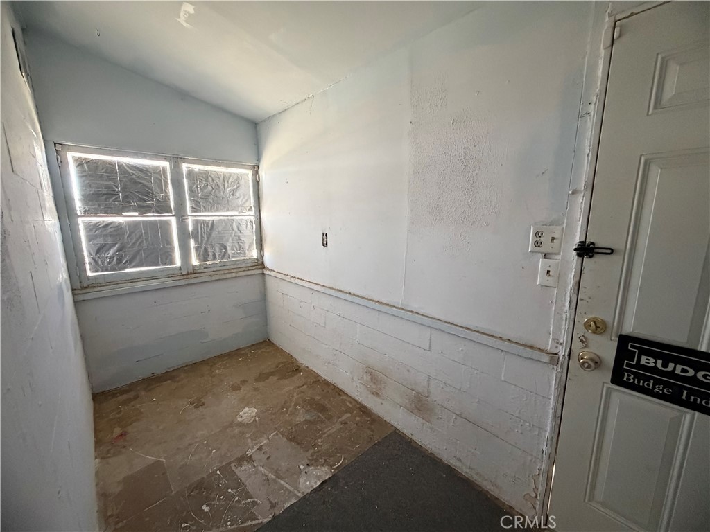 567 West Yermo Road Yermo, CA 92398 - Photo 17 of 38