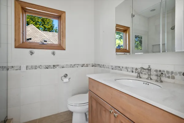 $3,999,000 | 3987 Lake Shore Drive, New Buffalo, MI 49117