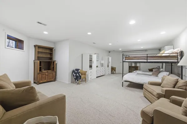 $3,999,000 | 3987 Lake Shore Drive, New Buffalo, MI 49117