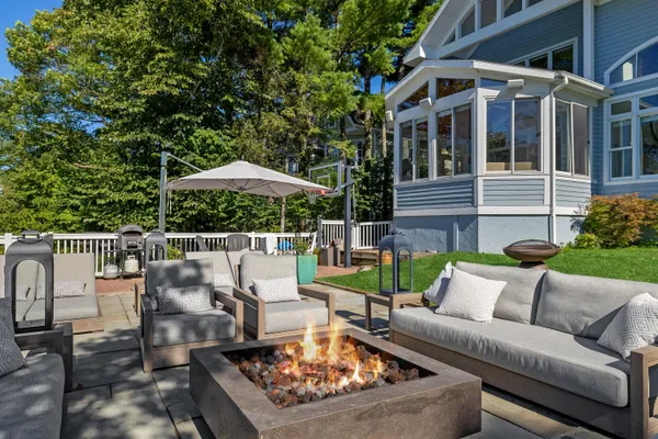 $3,999,000 | 3987 Lake Shore Drive, New Buffalo, MI 49117