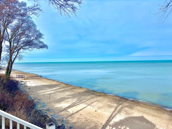 $3,999,000 | 3987 Lake Shore Drive, New Buffalo, MI 49117