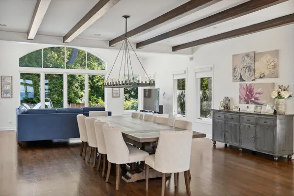 $3,999,000 | 3987 Lake Shore Drive, New Buffalo, MI 49117