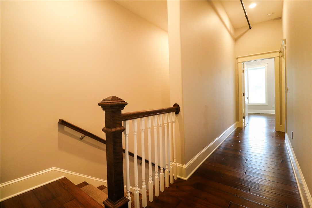 64 East Market Street, Unit 202 Corning, NY 14830 - Photo 19 of 50