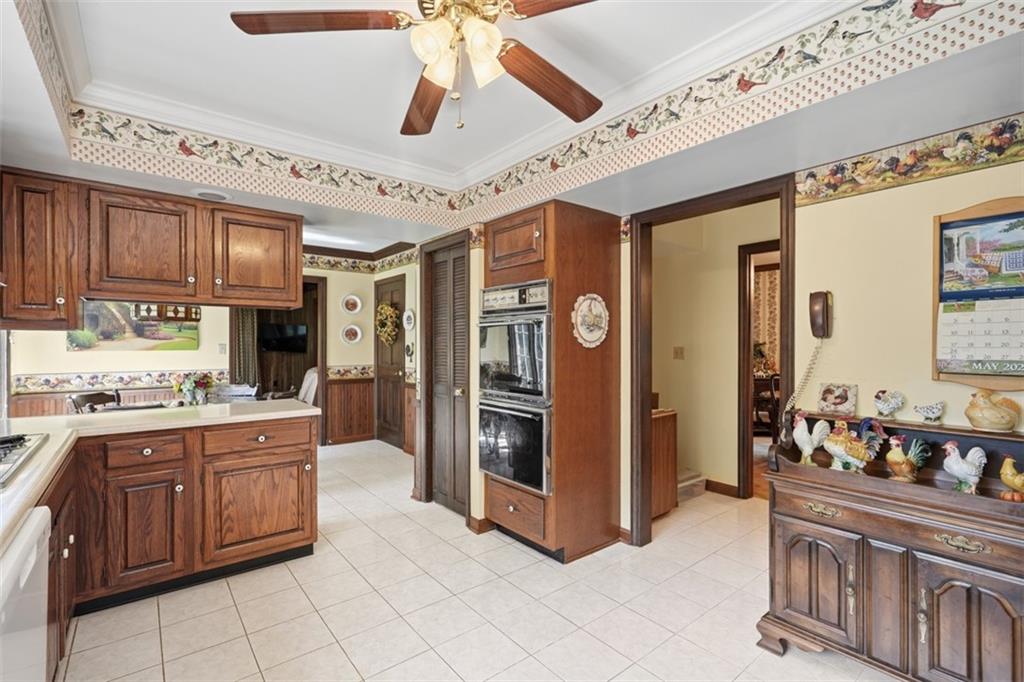 204 Shafer Road Coraopolis, PA 15108 - Photo 19 of 49