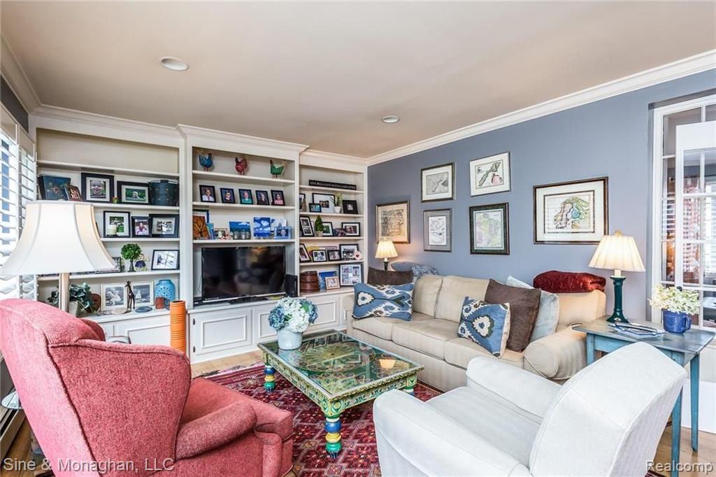 53 Cloverly Road Grosse Pointe Farms, MI 48236 - Photo 21 of 61