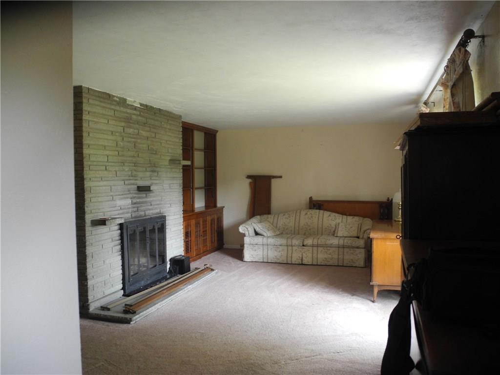 1409 Reissing Road McDonald, PA 15057 - Photo 7 of 21 Gallery Image 7