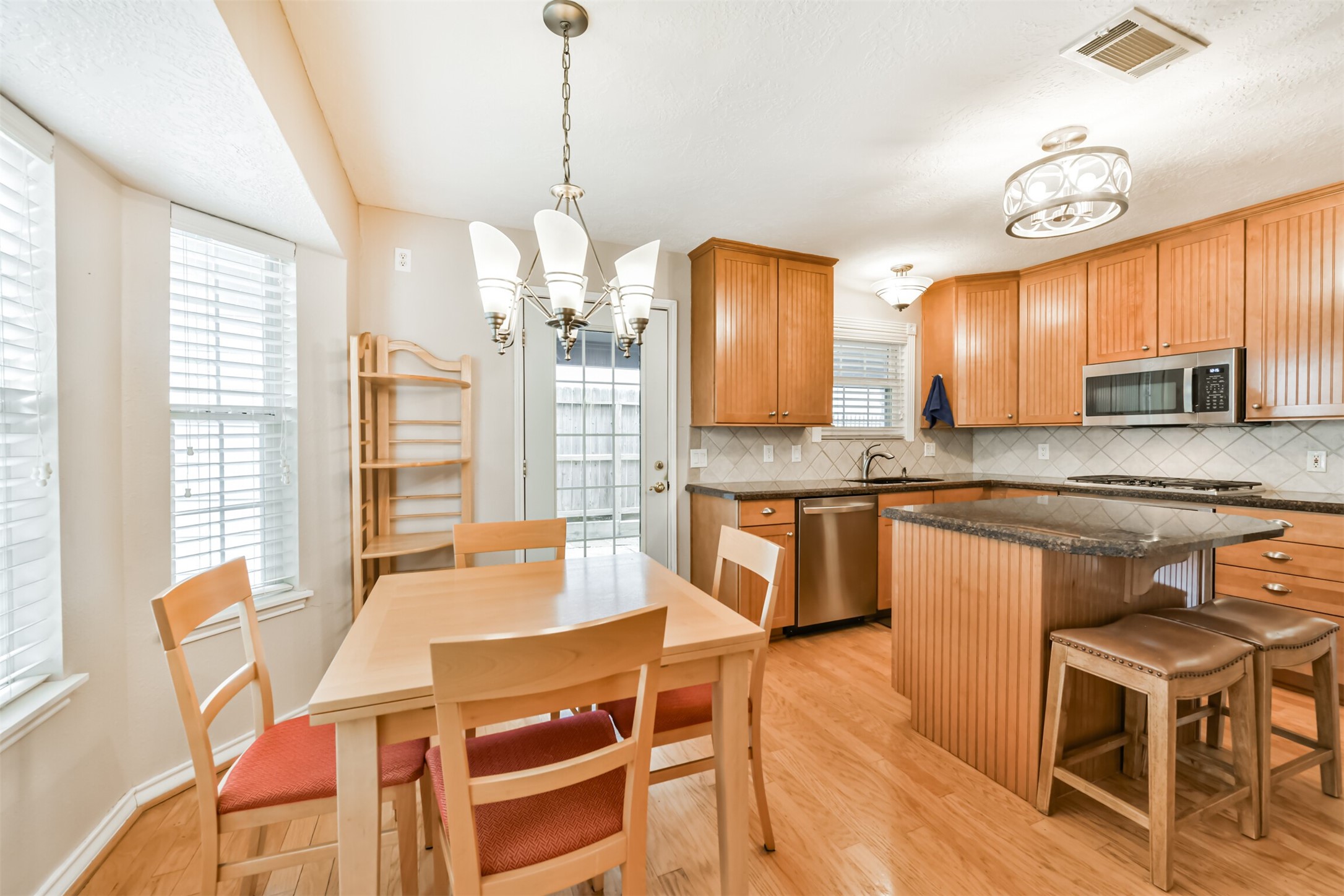 2511 Watts Street Houston, TX 77030 - Photo 14 of 34