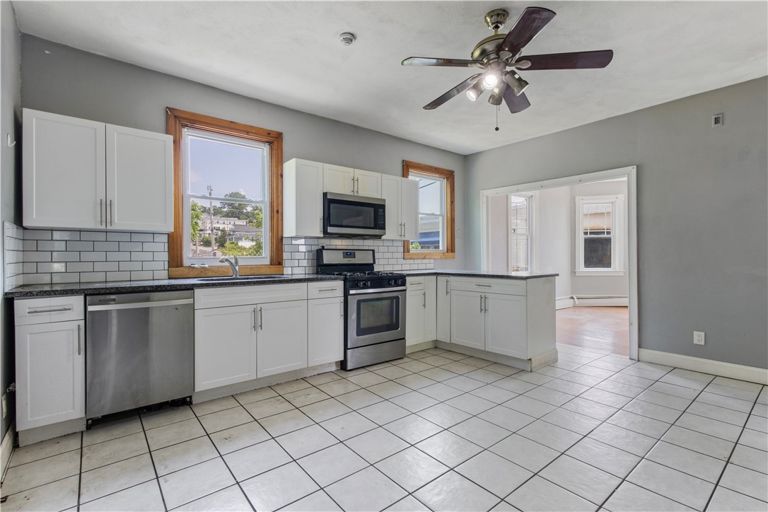 11 Roosevelt Street, Unit 1 North Providence, RI 02904 - Photo 1 of 19