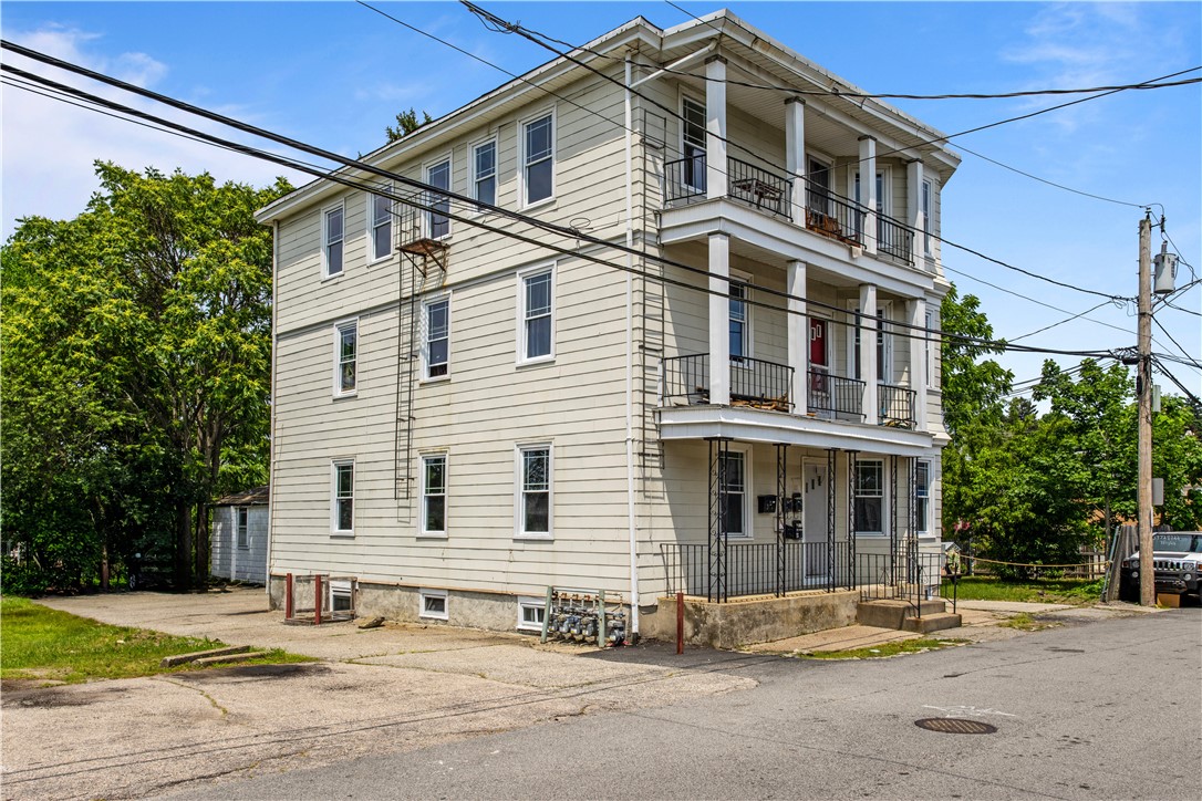 11 Roosevelt Street, Unit 1 North Providence, RI 02904 - Photo 16 of 19