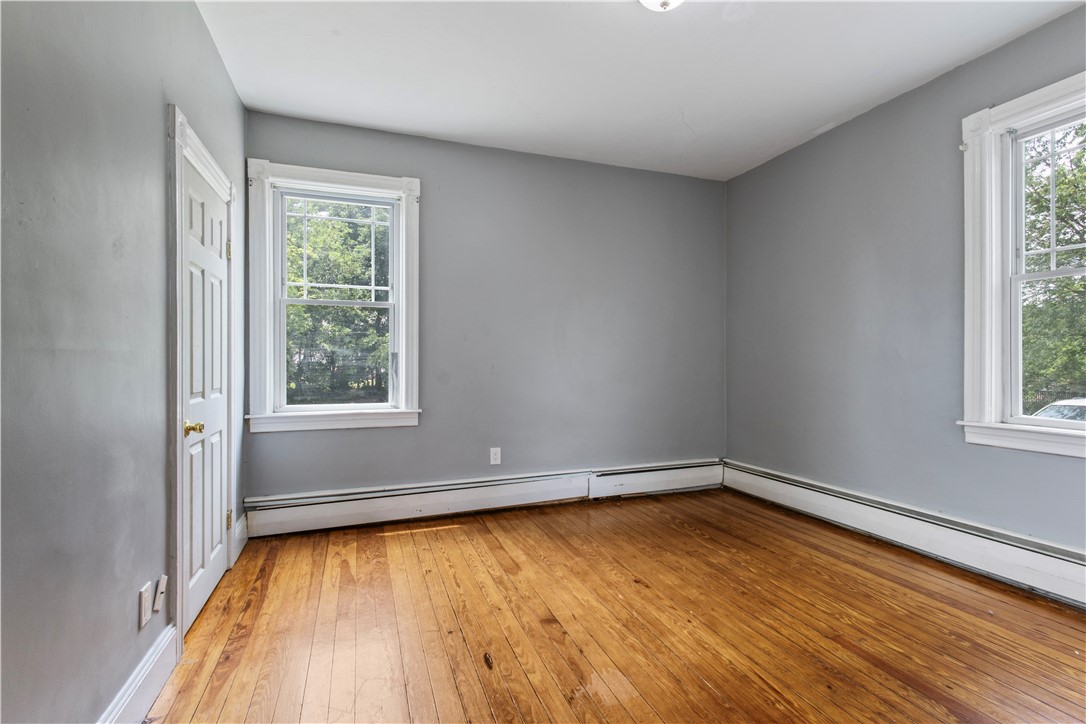 11 Roosevelt Street, Unit 1 North Providence, RI 02904 - Photo 6 of 19