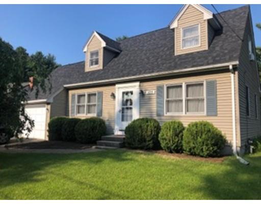 105 Senator Street Springfield, MA 01129 - Photo 1 of 16
