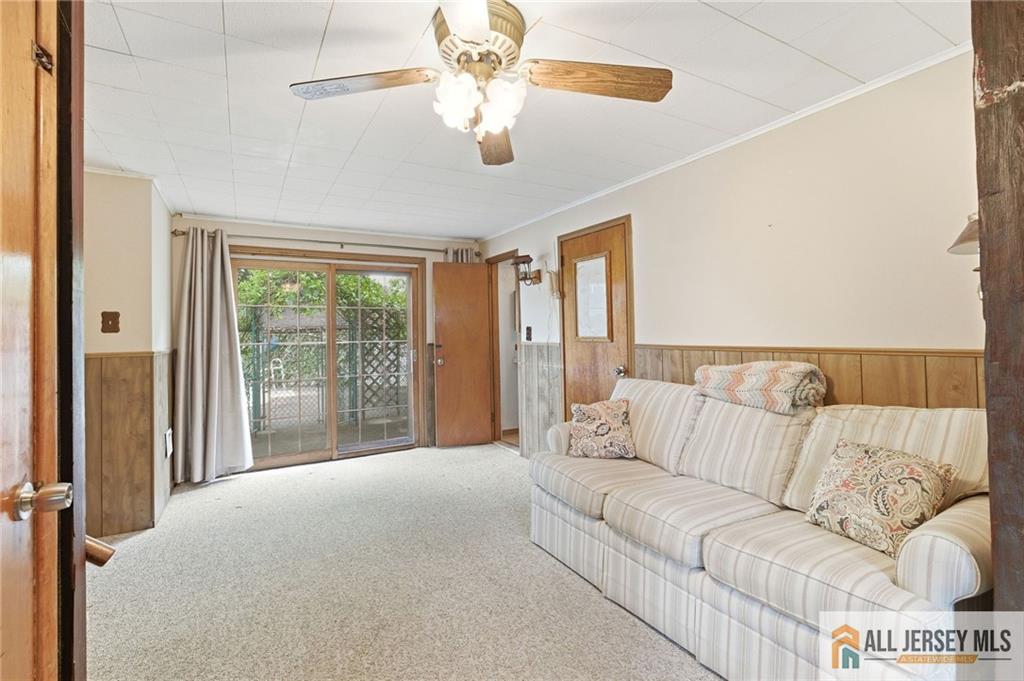 2 Moryan Road Edison, NJ 08817 - Photo 13 of 41