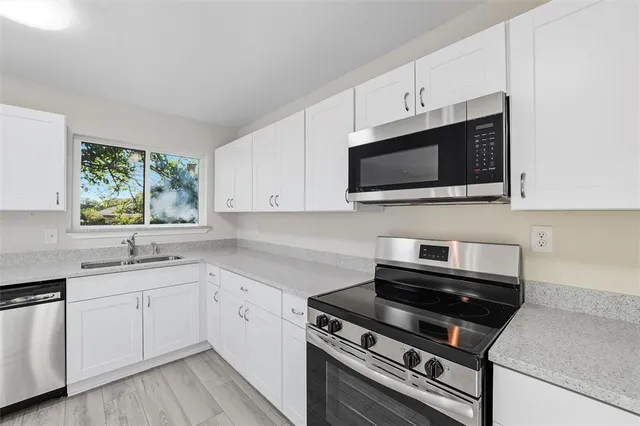 $260,000 | 2742 Pepperidge Drive East, Lancaster, TX 75134