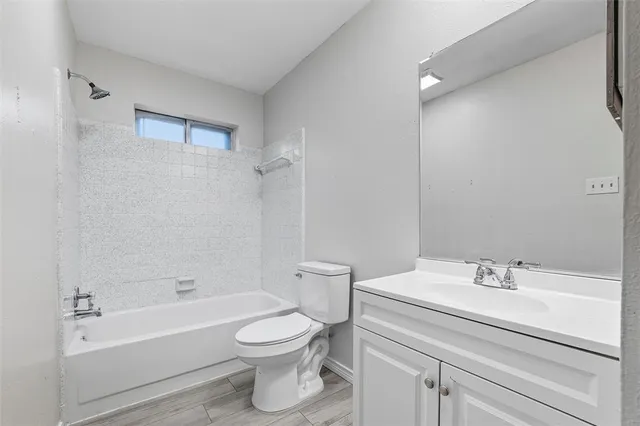 $260,000 | 2742 Pepperidge Drive East, Lancaster, TX 75134