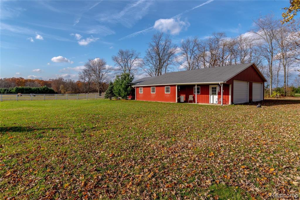 10240 Fenton Road Fenton, MI 48430 - Photo 23 of 53