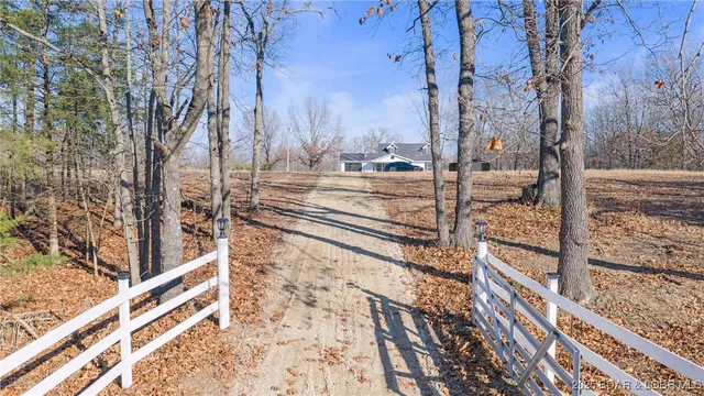 $429,900 | 1029 State Route West, Eldon, MO 65026