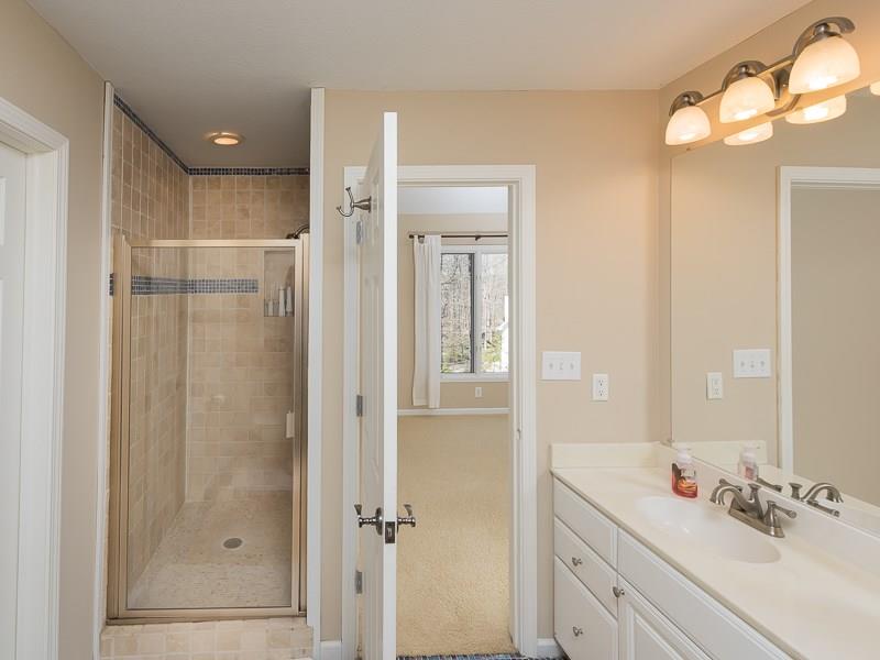 12378 Bridgewater Road Indianapolis, IN 46256 - Photo 14 of 22 Gallery Image 14