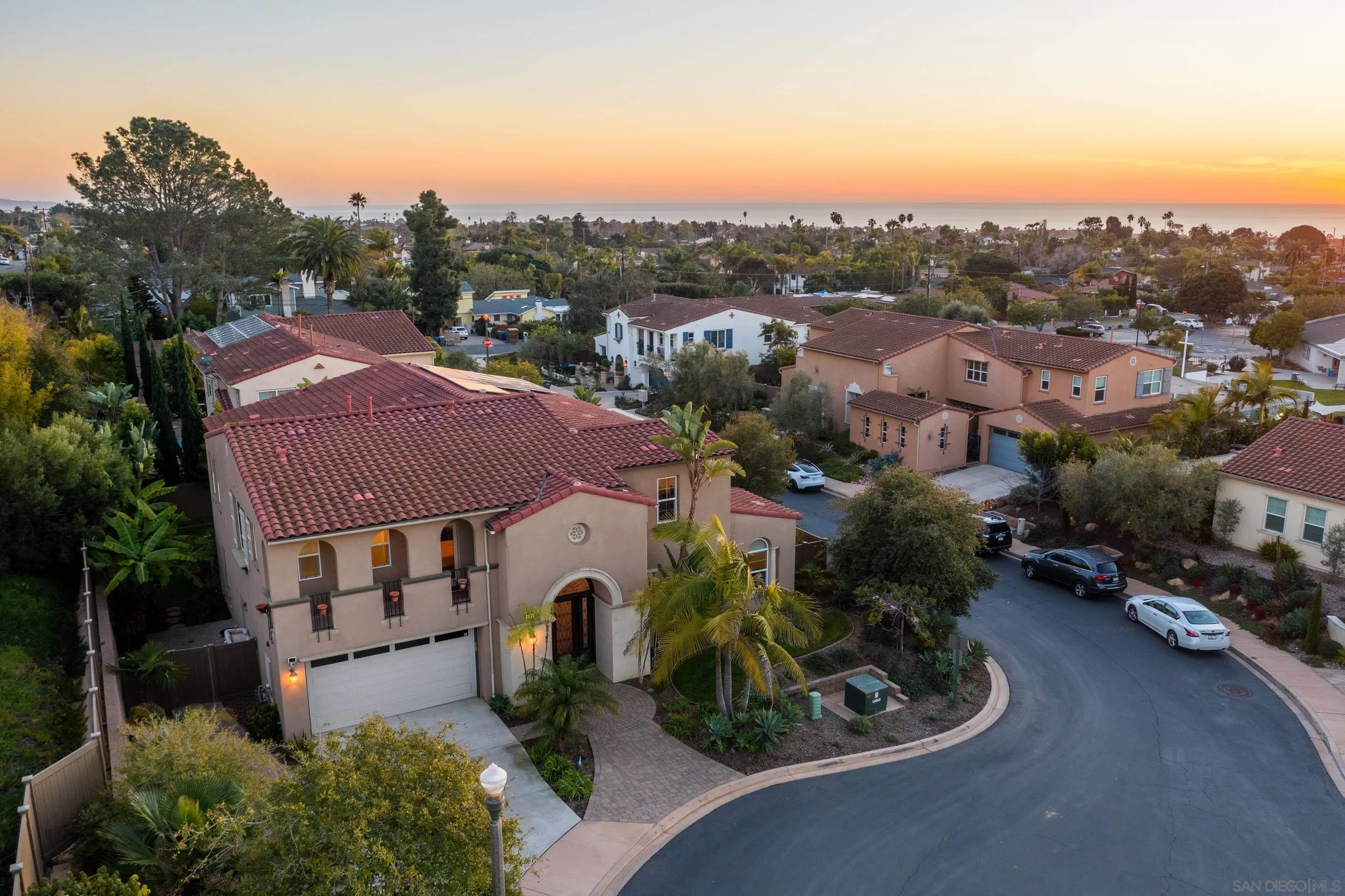 931 Bluejack Road Encinitas, CA 92024 - Photo 3 of 37