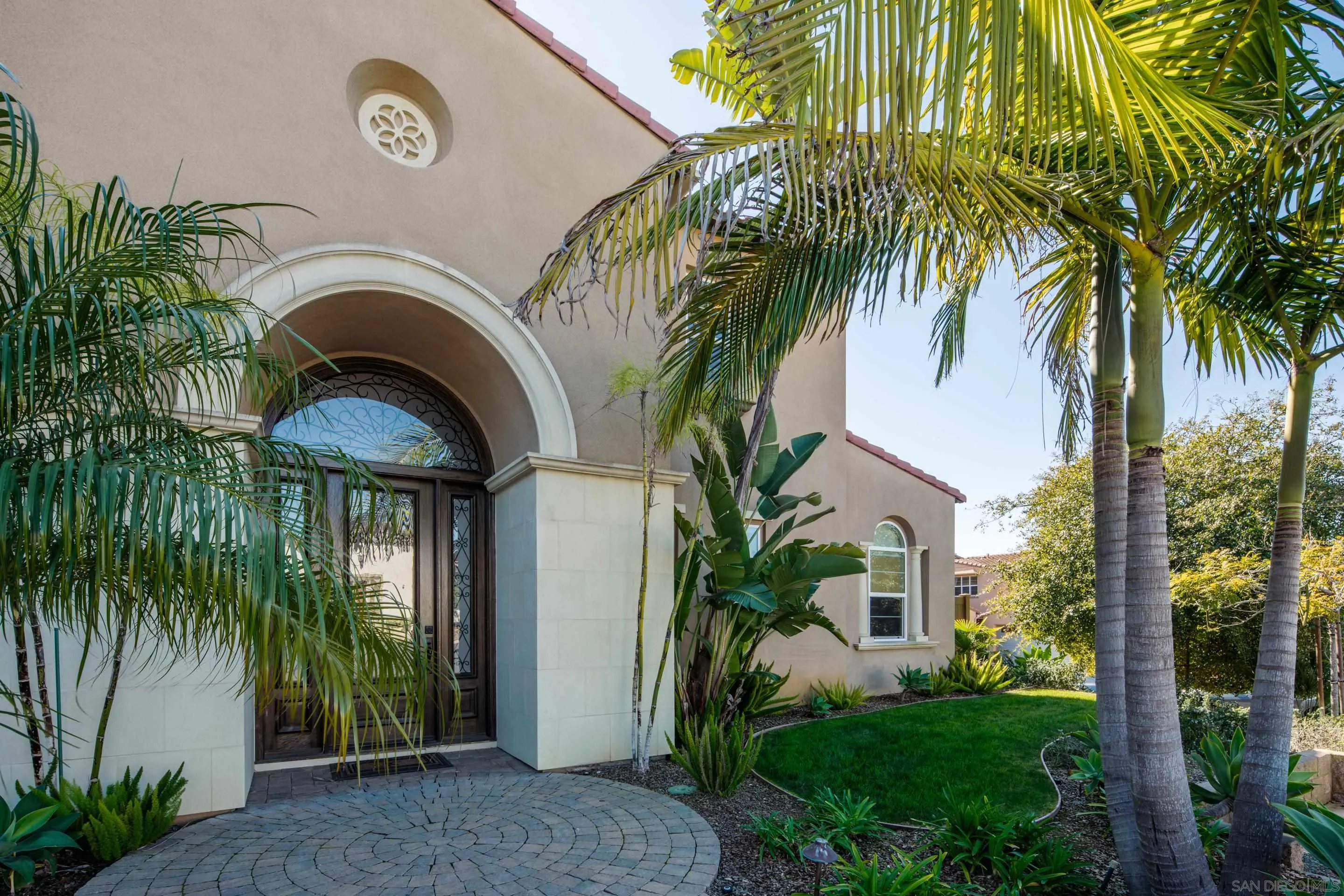 931 Bluejack Road Encinitas, CA 92024 - Photo 36 of 37 a close view of a house with a yard