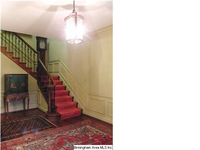 16 Country Club Road Birmingham, AL 35213 - Photo 3 of 32