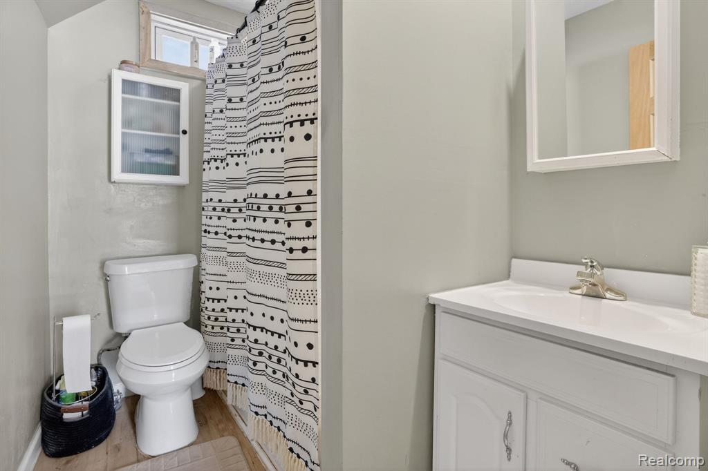 6074 Lennon Road Swartz Creek, MI 48473 - Photo 19 of 46 Gallery Image 19