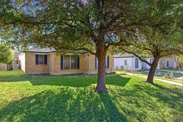 $1,500 | 833 Picadilly Drive, Unit 1, Pflugerville, TX 78660