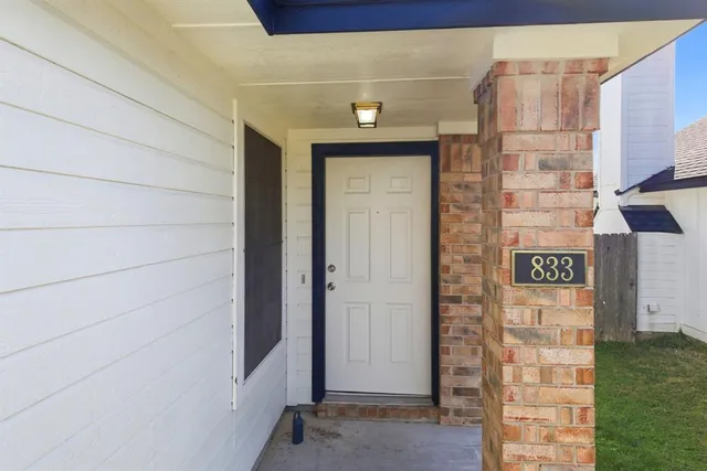 $1,575 | 833 Picadilly Drive, Unit 1, Pflugerville, TX 78660