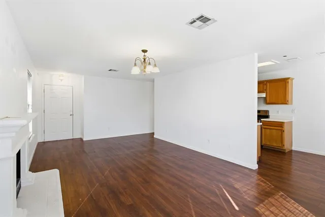 $1,575 | 833 Picadilly Drive, Unit 1, Pflugerville, TX 78660