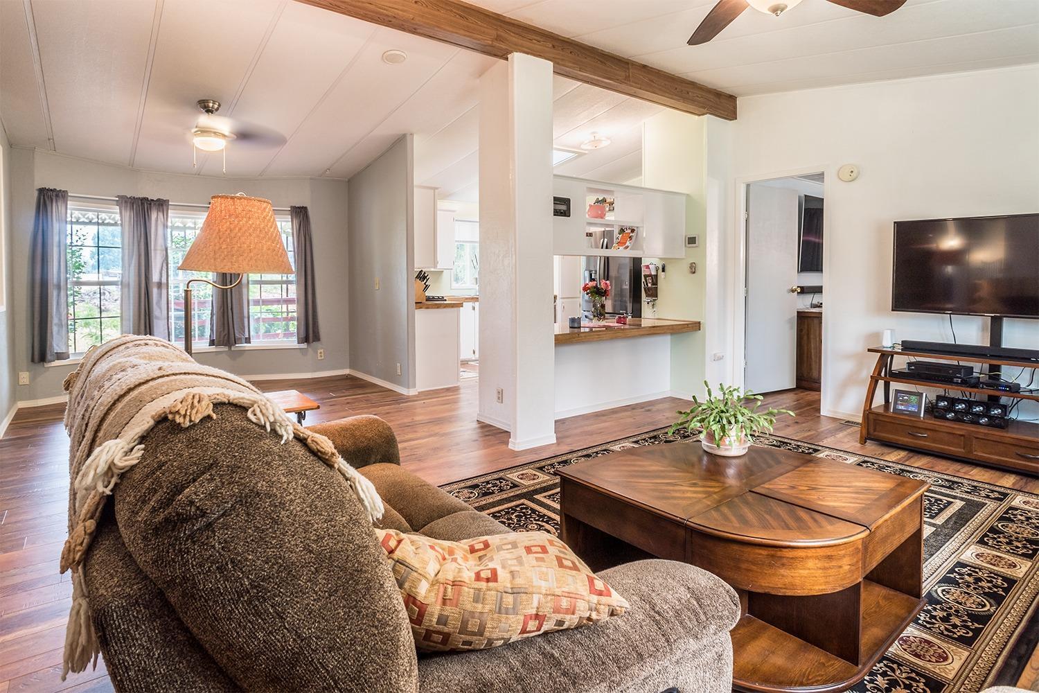 2656 Leonard Road Grants Pass, OR 97527 - Photo 4 of 32 Additional Photo