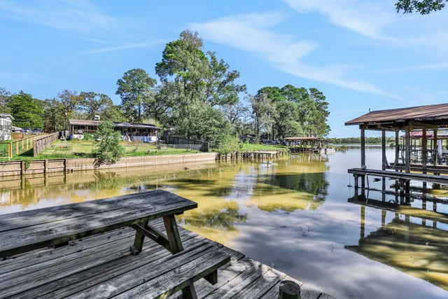 $2,500 | 148 South Oak Bluff Street, Trinity, TX 75862