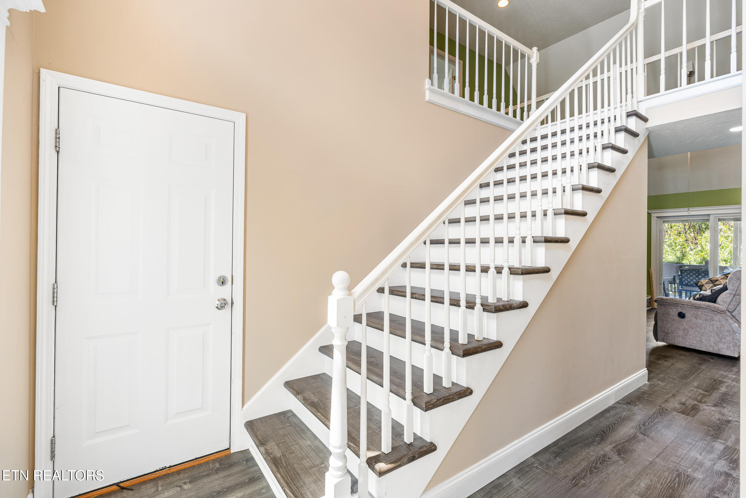 714 Timbercrest Drive Clinton, TN 37716 - Photo 11 of 31 14_714 timbercrest drive-29