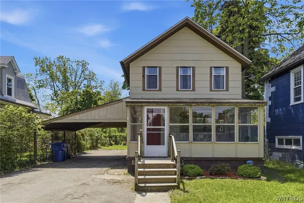 $189,900 | 66 West Balcom Street, Unit S, Buffalo, NY 14209