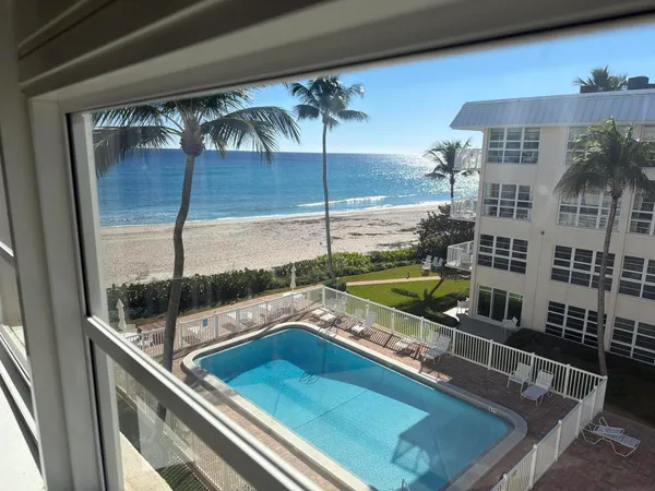 $3,200 | 3851 North Ocean Boulevard North, Unit 403, Delray Beach, FL 33483